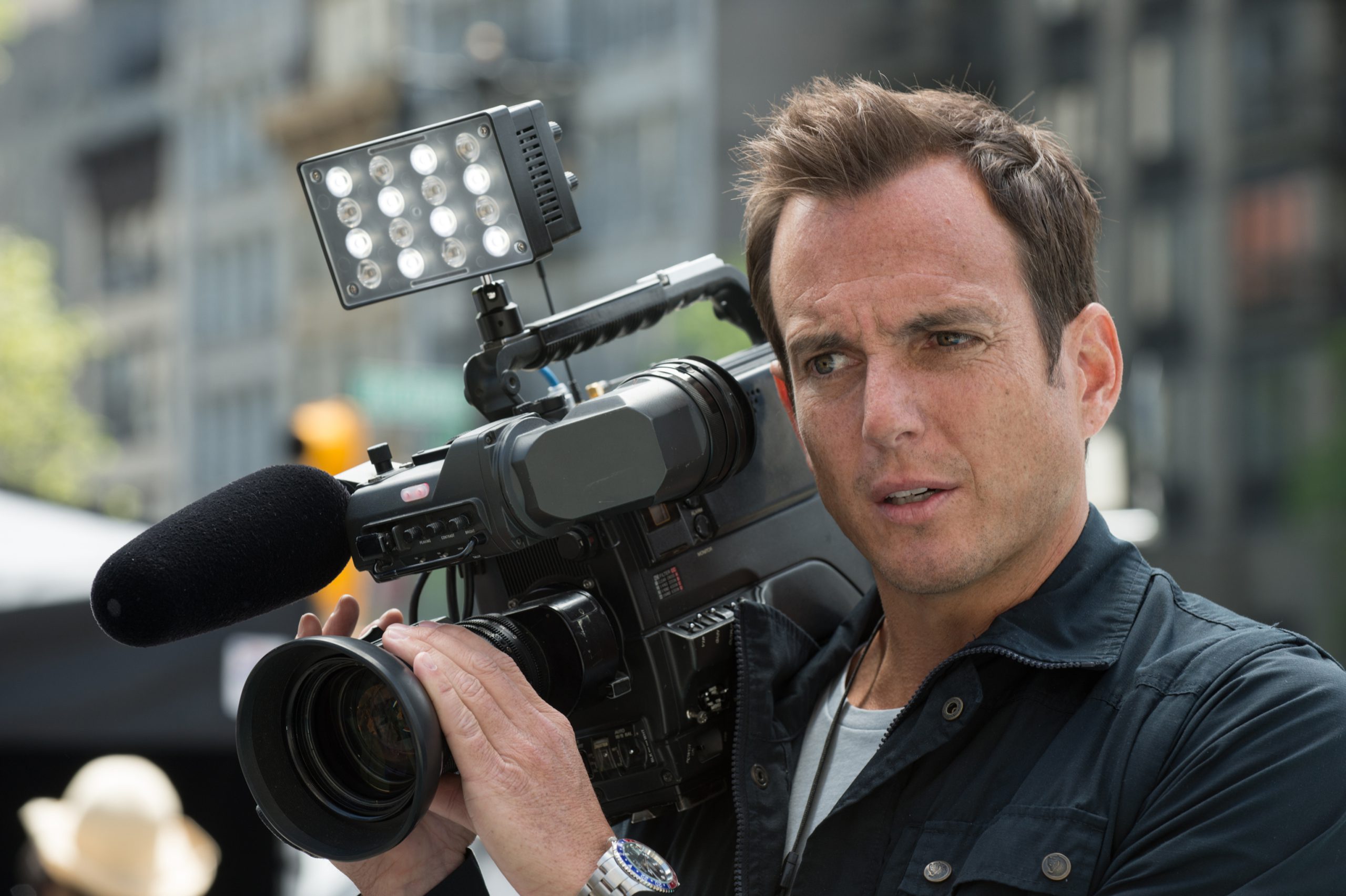 Dietro le Quinte: Il lavoro affascinante e complesso della Produzione Cinematografica